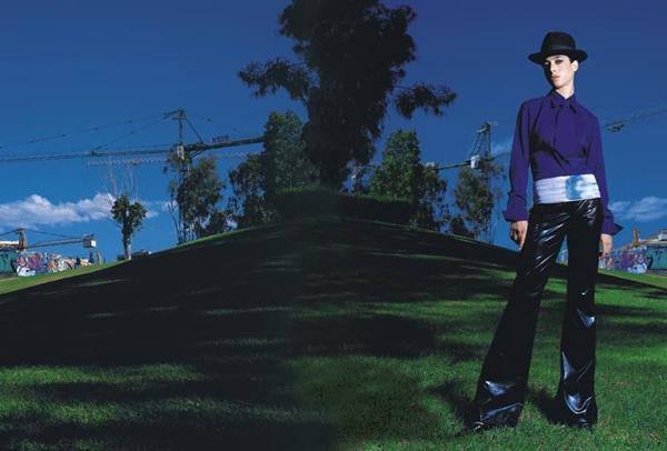 LENA TOPALIDOU H.BAZZAR 2001